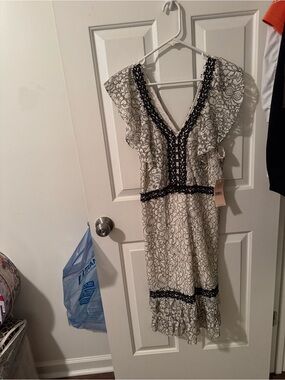 Nanette Lepore White & Black V-Neck Lace-Pattern Midi Dress